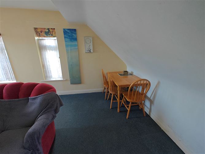 7 Hillview, Hilltop, Youghal, Cork