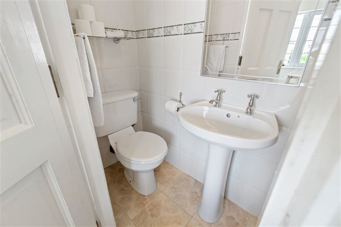 Manton, 63 Lower Salthill Road, Salthill, Galway