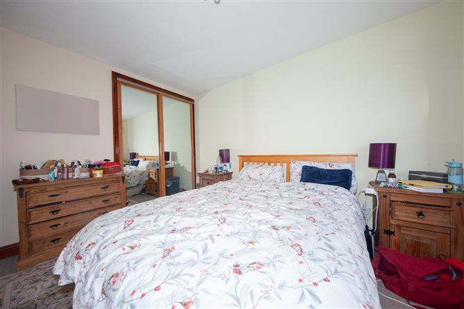 22 Rathsallagh Drive, Shankill, Dublin