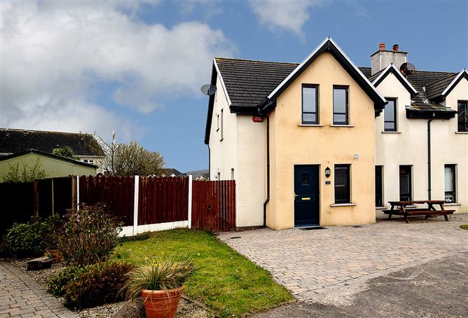 13 An Rosán, Ballinroad, Dungarvan, Co. Waterford