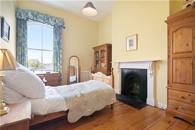 82 Garville Avenue Upper, Rathgar, Dublin 6