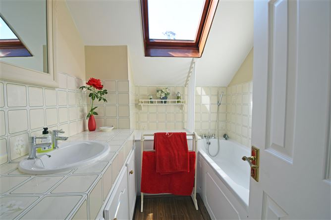 Shirley, Ballinclea Rd, Killiney, County Dublin