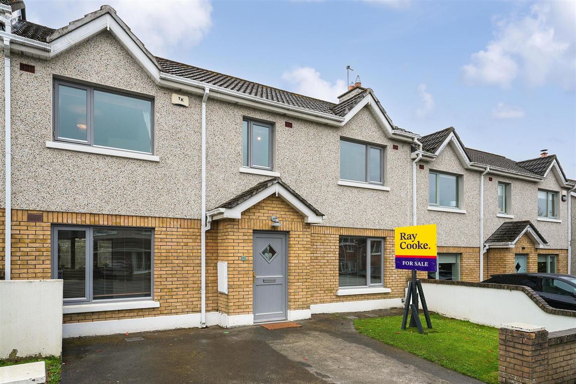 3 The Drive, Earls Court, Kill, Co. Kildare