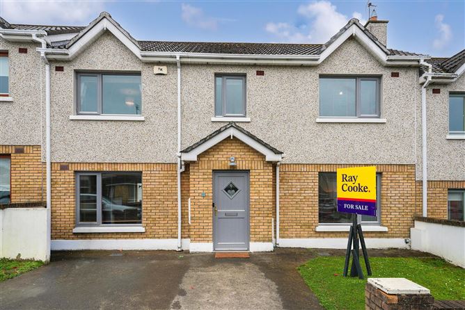 3 The Drive, Earls Court, Kill, Co. Kildare