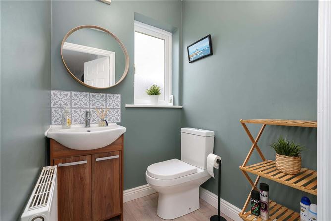 3 The Drive, Earls Court, Kill, Co. Kildare