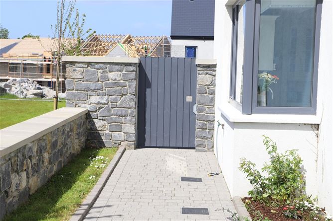 Photo 27 of 34 — 48 Bothar Na Mias, Kinvara, Co. Galway