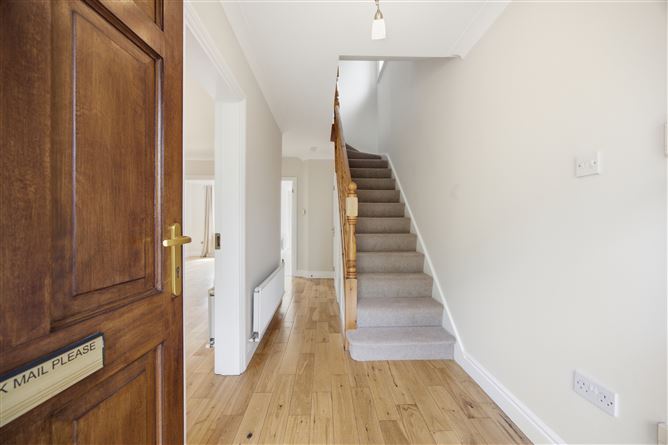 10 Brides Glen Park , Swords, County Dublin