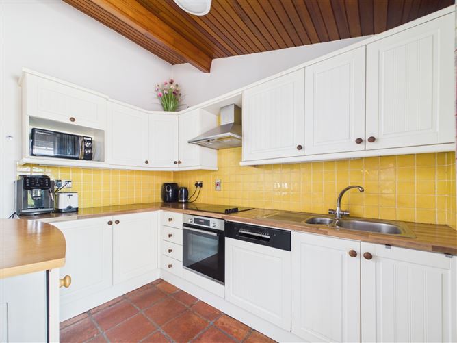 Photo 7 of 29 — 5 Freshfield, Maypark Lane, Waterford