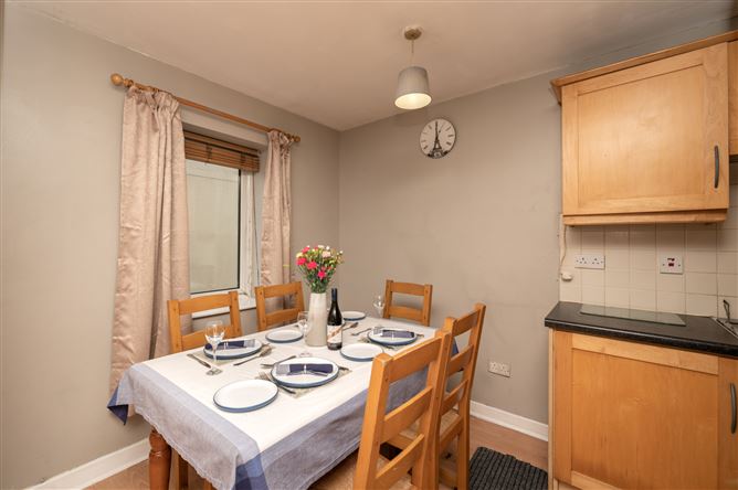 Apt 2, Rutland Place, South Terrace, Cork