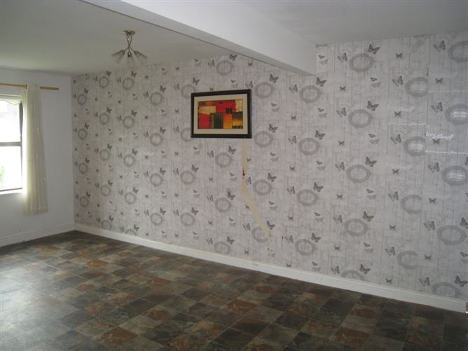 20 Chapel Lane, Edgeworthstown, Longford