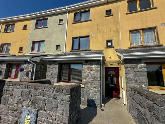 68 Sruthan Mhuirlinne, Ballybane, Galway