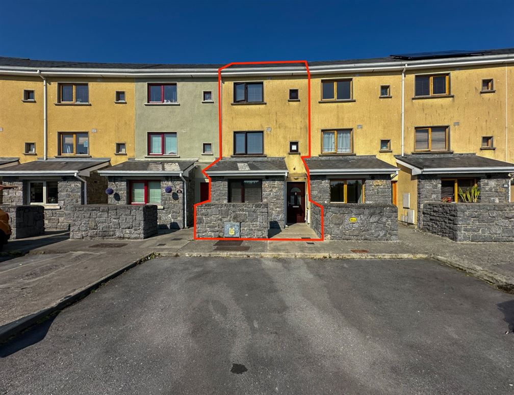 68 Sruthan Mhuirlinne, Ballybane, Galway
