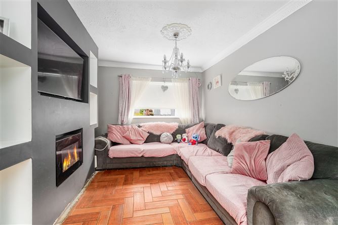 53 Rathvilly Park, Finglas, Dublin 11