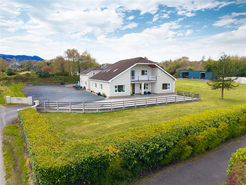 Massbrook Bay House, Massbrook South, Bofeenaun, Ballina, Co. Mayo