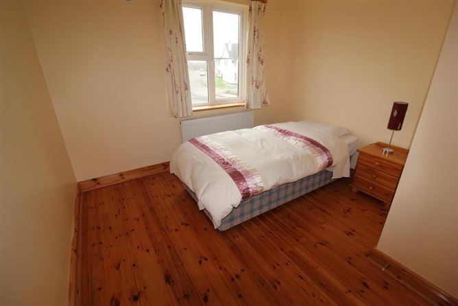 6 Lakeview, Keshcarrigan, Leitrim, Leitrim