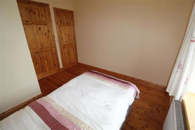 6 Lakeview, Keshcarrigan, Leitrim, Leitrim