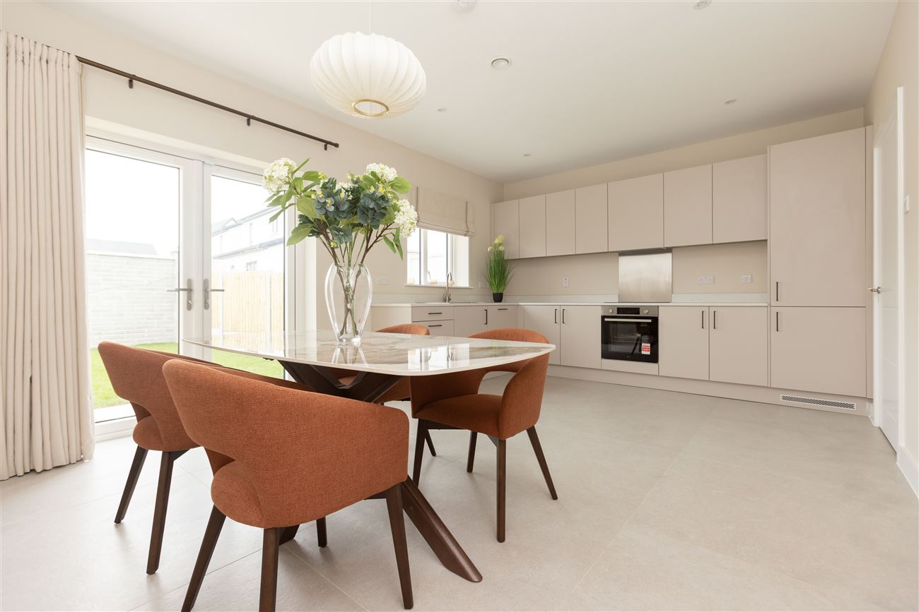 Drayton - New Phase - Raynoldstown Village, Dundalk, Louth