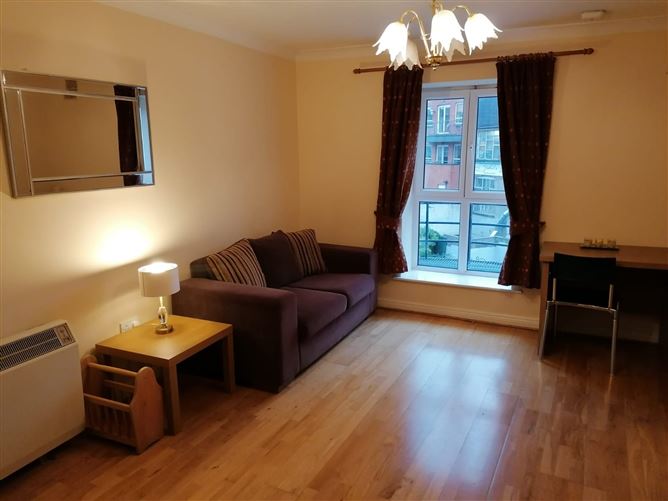 45 Stewart Hall, Ryders Row, Parnell St, Dublin 1
