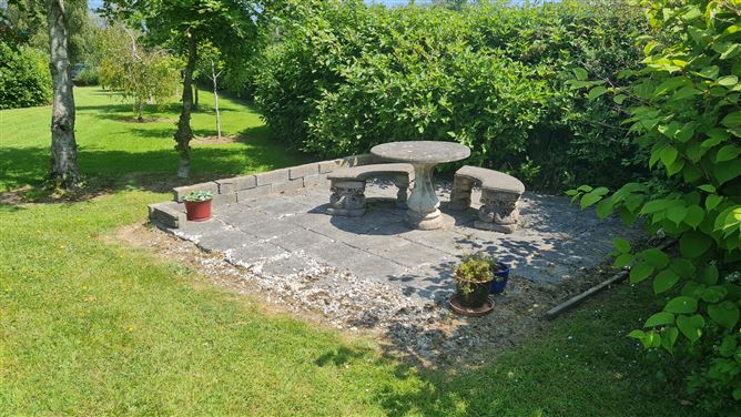 'Hollybrook Lodge', Kilcavan Lower, Tara Hill, Wexford