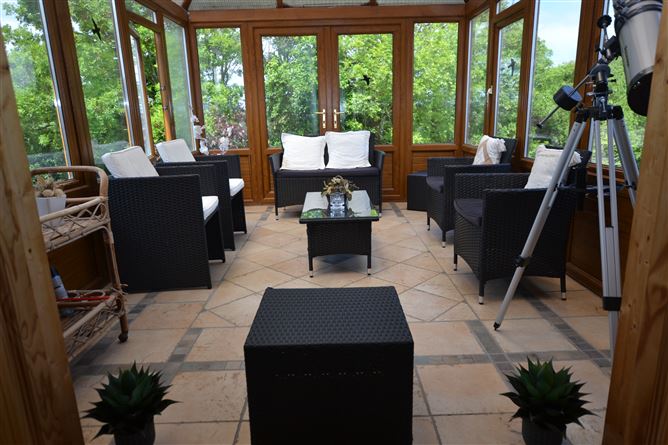 'Hollybrook Lodge', Kilcavan Lower, Tara Hill, Wexford