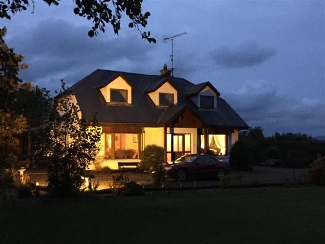 'Hollybrook Lodge', Kilcavan Lower, Tara Hill, Wexford