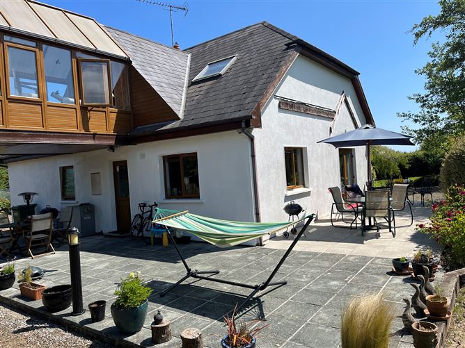 'Hollybrook Lodge', Kilcavan Lower, Tara Hill, Wexford