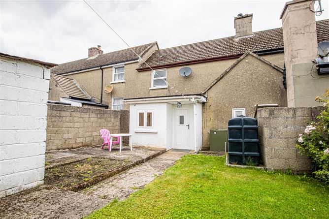 13 St Marys Villas, Bunclody, Co. Wexford