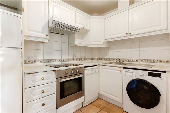 144 The Berkeley, Pembroke Sq, Grand Canal St Upr, Grand Canal Dk, Dublin 4