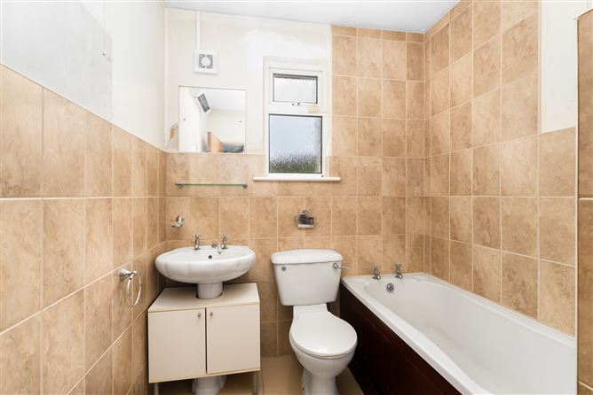 2 Inglewood Road, Clonsilla, Dublin 15