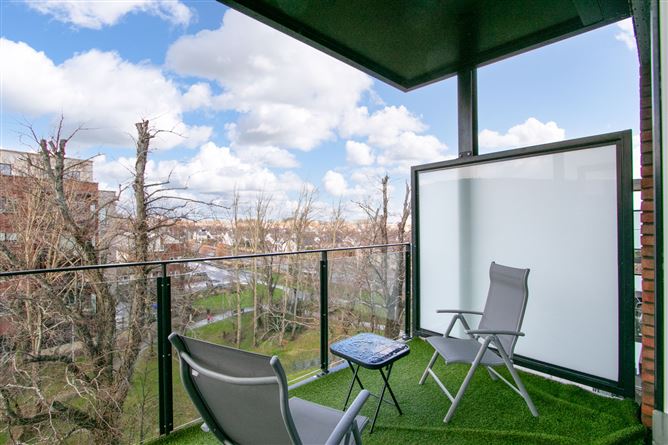 Apartment 19, Sycamore Hall, Clay Farm, Leopardstown, Dublin 18