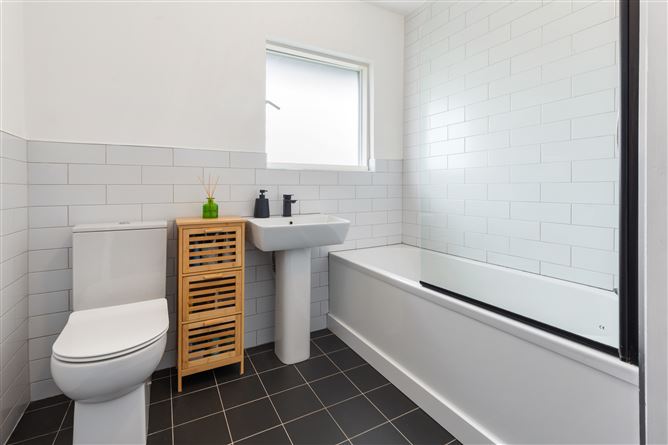 18 Saint Marys Crescent, Walkinstown, Dublin 12