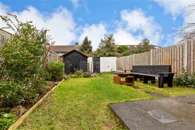 18 Saint Marys Crescent, Walkinstown, Dublin 12
