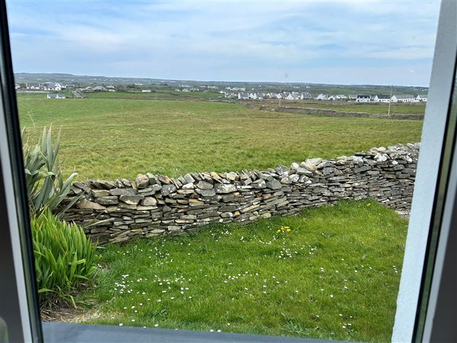 33 Knockrahaderry, Liscannor, Co. Clare, Ennistymon, Clare