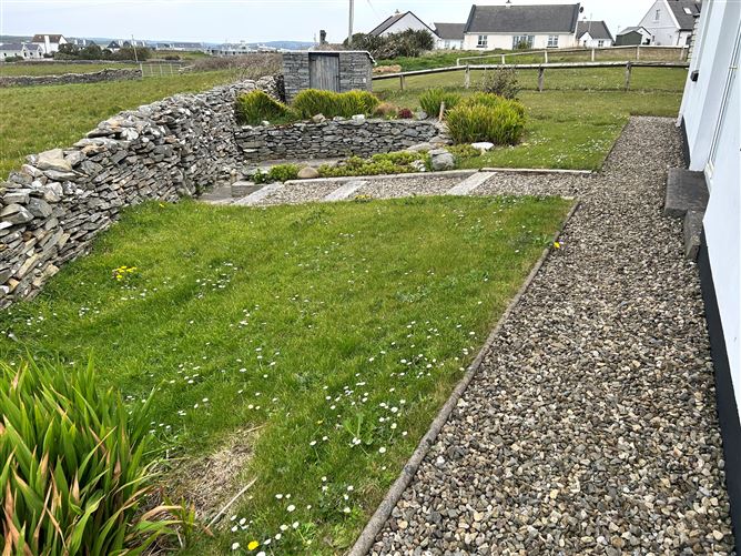 33 Knockrahaderry, Liscannor, Co. Clare, Ennistymon, Clare