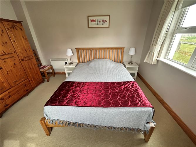 33 Knockrahaderry, Liscannor, Co. Clare, Ennistymon, Clare