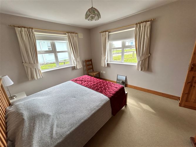 33 Knockrahaderry, Liscannor, Co. Clare, Ennistymon, Clare