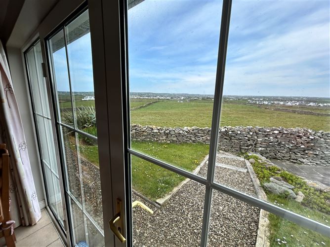 33 Knockrahaderry, Liscannor, Co. Clare, Ennistymon, Clare