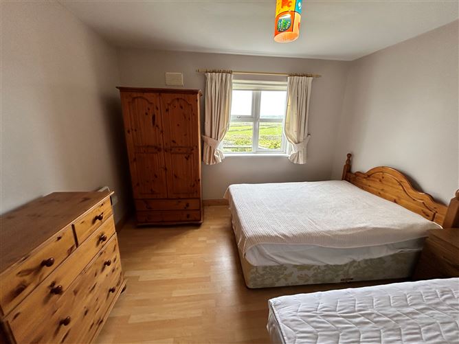 33 Knockrahaderry, Liscannor, Co. Clare, Ennistymon, Clare