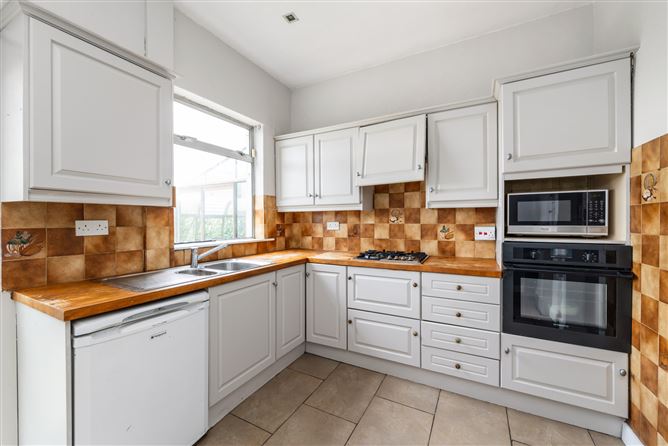 Photo 6 of 27 — 18 Oulton Road, Clontarf, Dublin 3