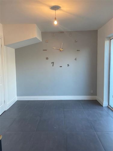 2A Lawn Park, Castlebar, Mayo