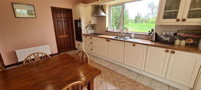Cloonavery House, Cloonavery, Drumsna, Carrick-On-Shannon, Roscommon