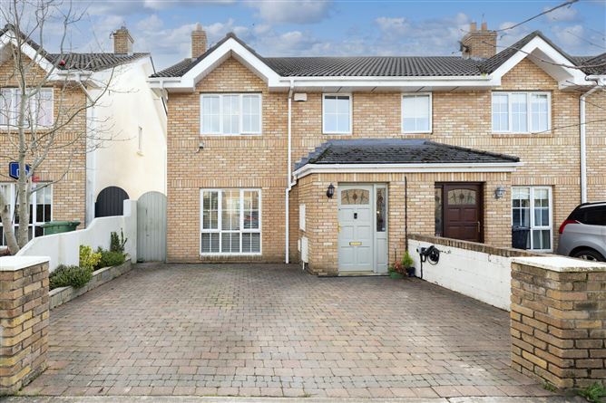 8 Dun Emer Dale, Lusk, Co. Dublin