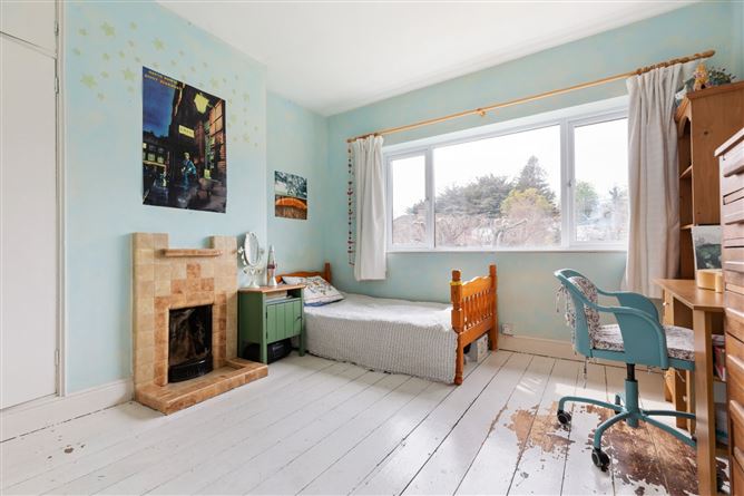 4 Priory Grove, Blackrock, Co. Dublin