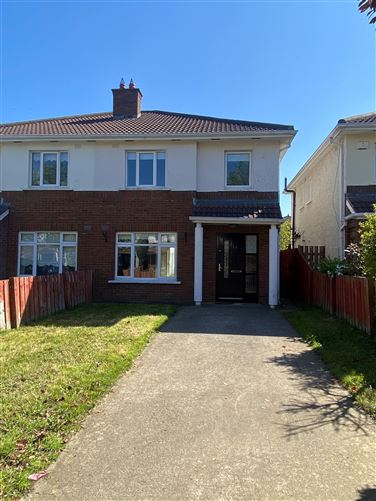 26 woodstown parade, Knocklyon, Dublin 16