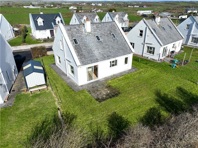 8 Clochan Na Mara, Liscannor Holiday Homes, Liscannor, Co. Clare