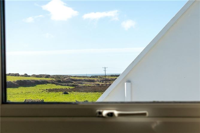 8 Clochan Na Mara, Liscannor Holiday Homes, Liscannor, Co. Clare
