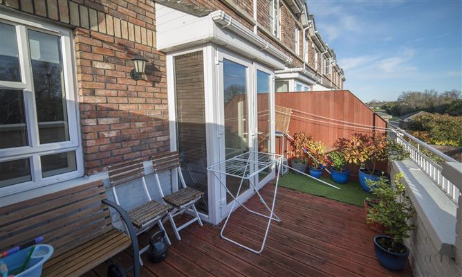 44 Castlegrange Park, Castaheany, Clonee, Dublin