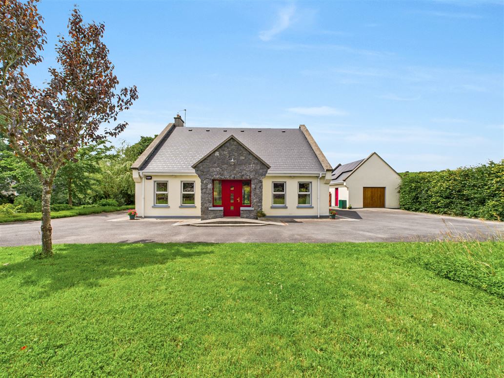 The Hawthorns, Spancilhill, Ennis, Co. Clare