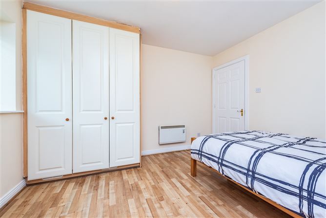 Apt 3, Block 7, College Farm Street, Newbridge, Kildare