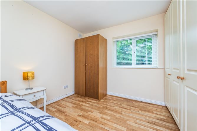 Apt 3, Block 7, College Farm Street, Newbridge, Kildare